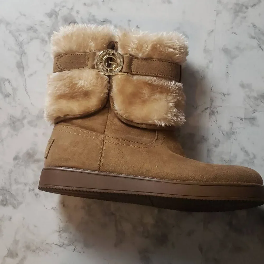 GBG Los Angeles Aussie faux fur-lined 7 1/2‎